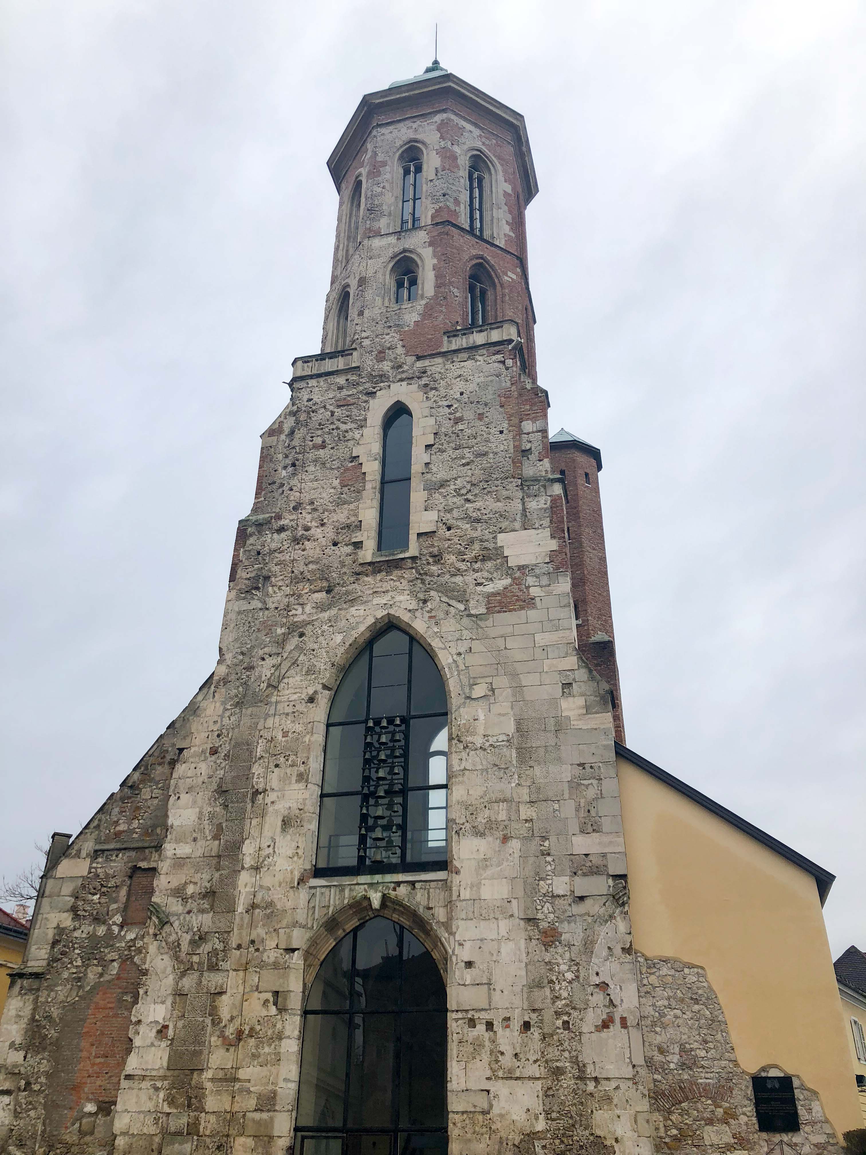 Eglise Marie Madeleine dans le Castle District sur Buda