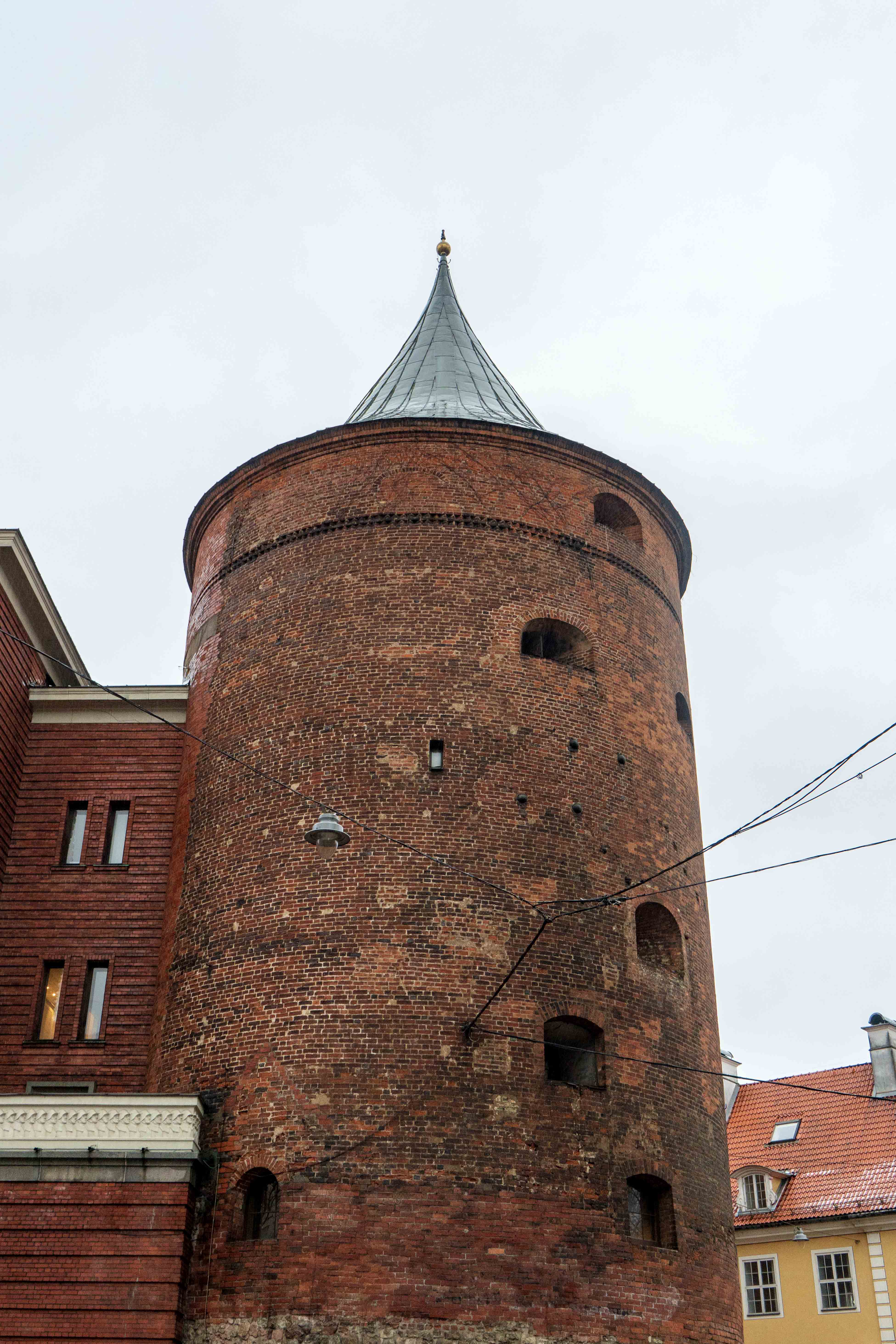 Tour Poudriere Musee Guerre Vieille Ville Riga