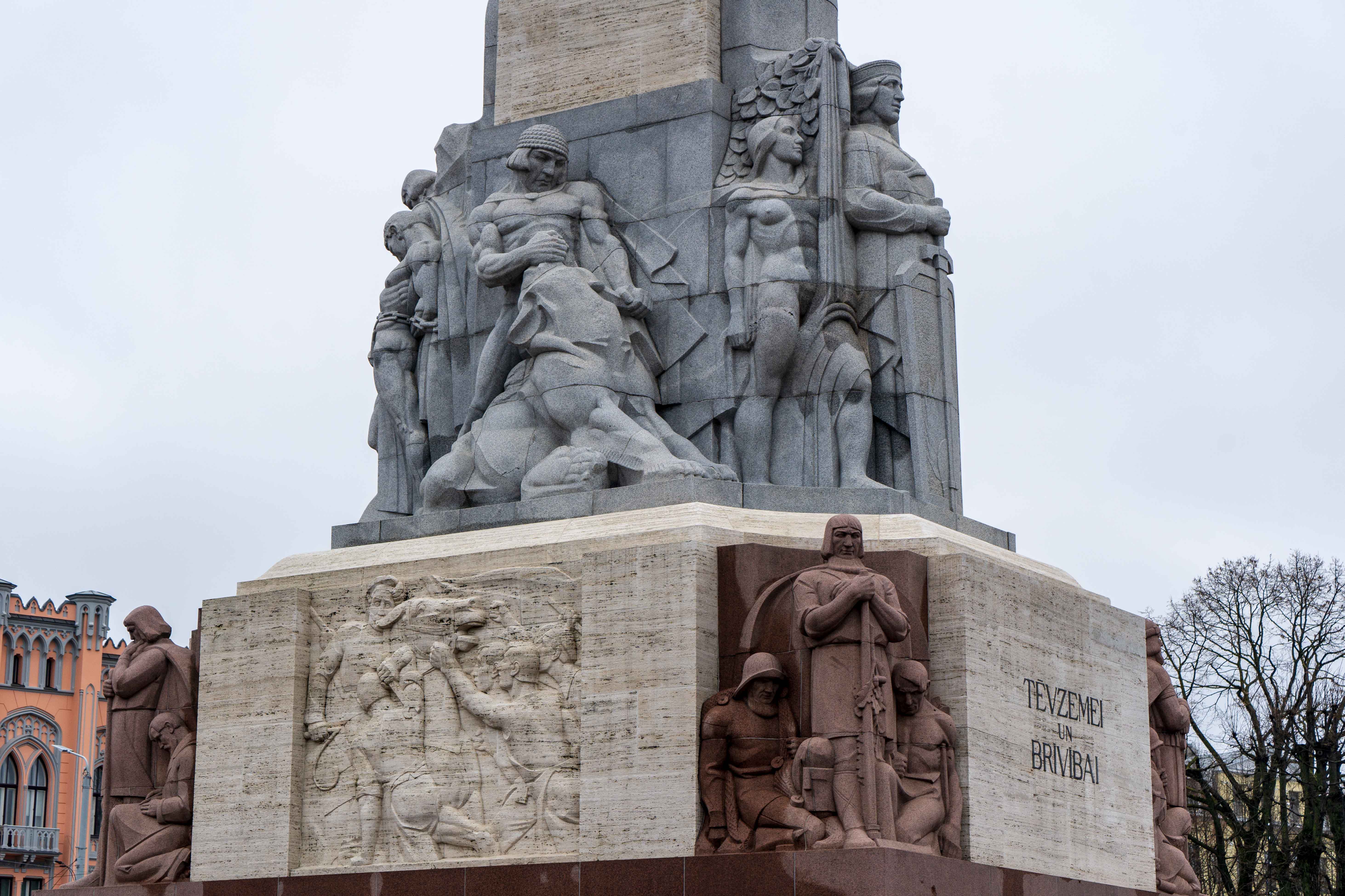 Monument Liberté Visiter Riga Citytrip Blog Voyage