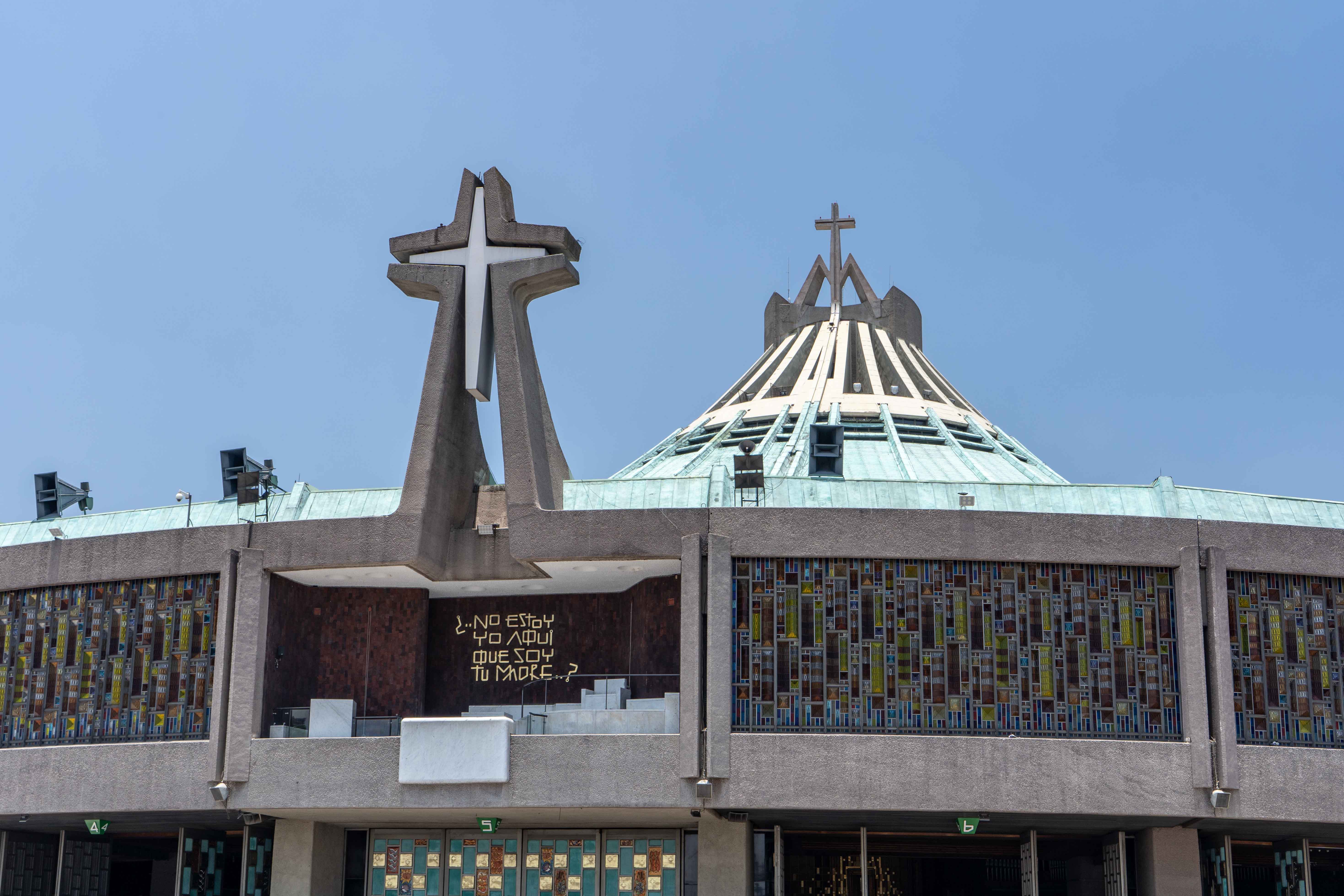 La Basilica Nuestra Senora de Guadalupe peut accueillir 40 000 fidèles.